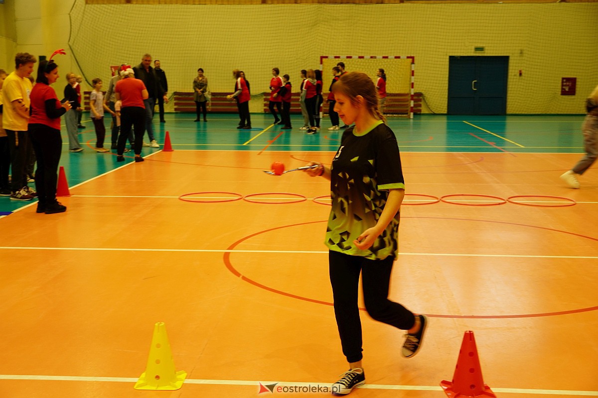 II Mikołajkowa Spartakiada Sportowa w Ostrołęce [13.12.2023] - zdjęcie #40 - eOstroleka.pl