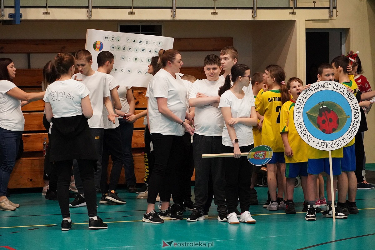 II Mikołajkowa Spartakiada Sportowa w Ostrołęce [13.12.2023] - zdjęcie #6 - eOstroleka.pl
