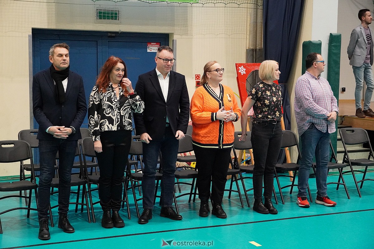 II Mikołajkowa Spartakiada Sportowa w Ostrołęce [13.12.2023] - zdjęcie #2 - eOstroleka.pl