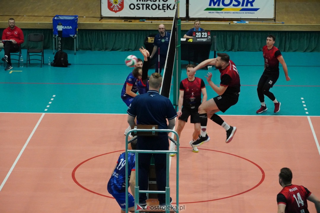 SPS Volley Ostrołęka - Metro Warszawa [13.12.2023] - zdjęcie #48 - eOstroleka.pl