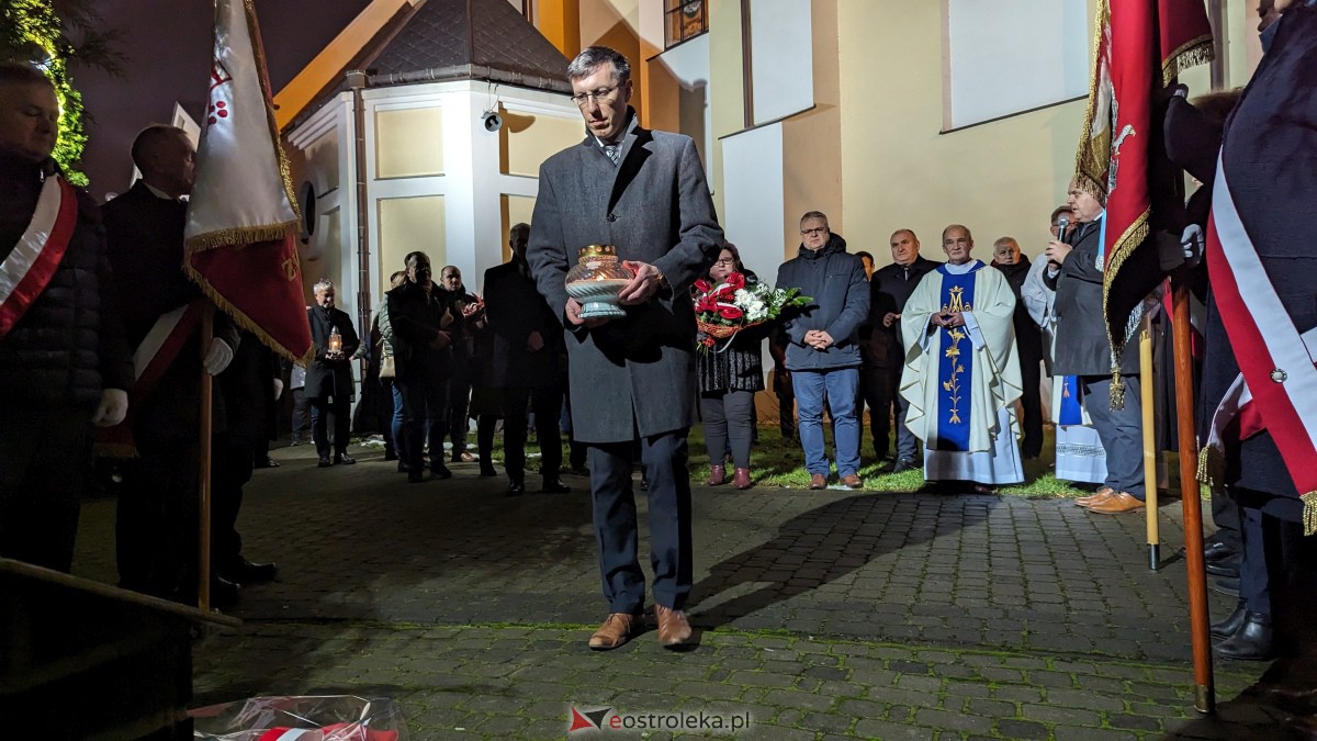 42. rocznica wprowadzenia w Polsce stanu wojennego [13.12.2023] - zdjęcie #16 - eOstroleka.pl