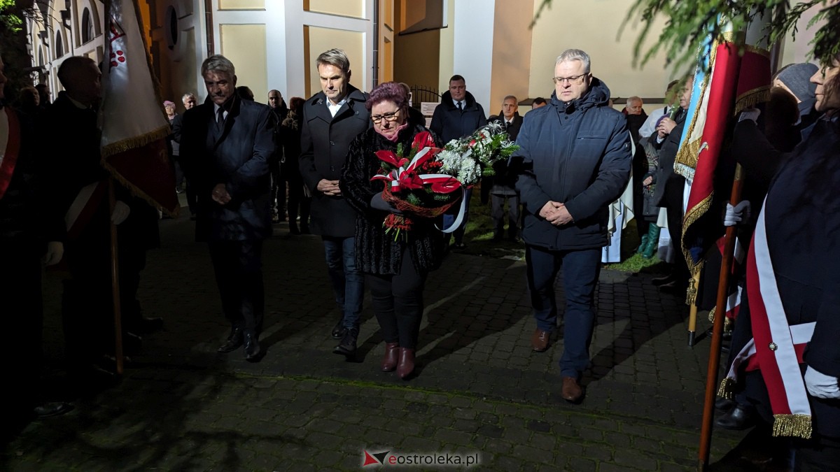 42. rocznica wprowadzenia w Polsce stanu wojennego [13.12.2023] - zdjęcie #12 - eOstroleka.pl