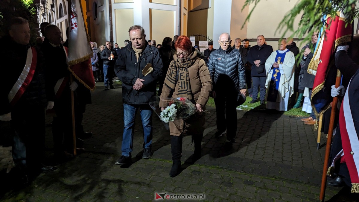 42. rocznica wprowadzenia w Polsce stanu wojennego [13.12.2023] - zdjęcie #7 - eOstroleka.pl