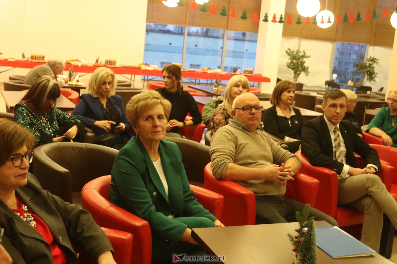Świąteczne spotkanie TPD [14.12.2023] - zdjęcie #84 - eOstroleka.pl