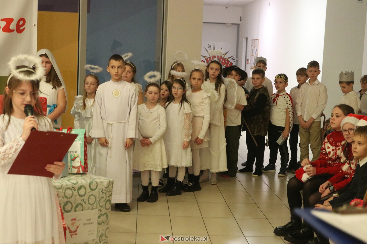 Świąteczne spotkanie TPD [14.12.2023] - zdjęcie #80 - eOstroleka.pl