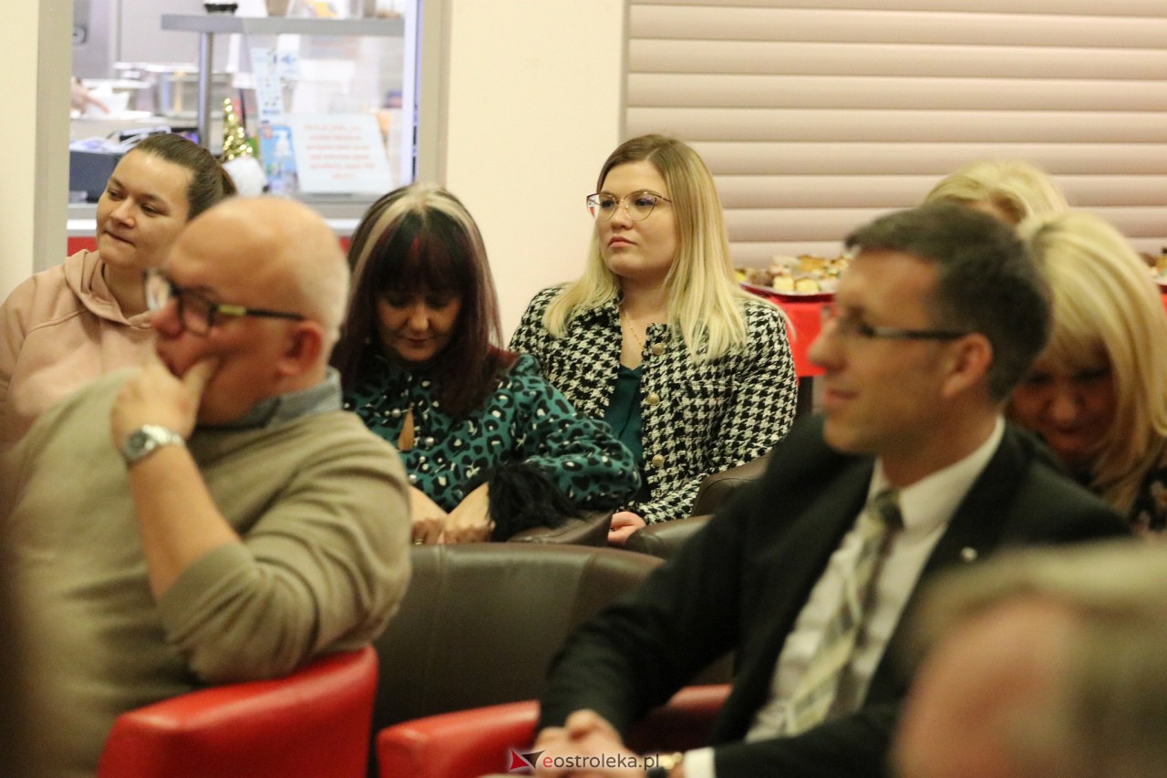 Świąteczne spotkanie TPD [14.12.2023] - zdjęcie #64 - eOstroleka.pl