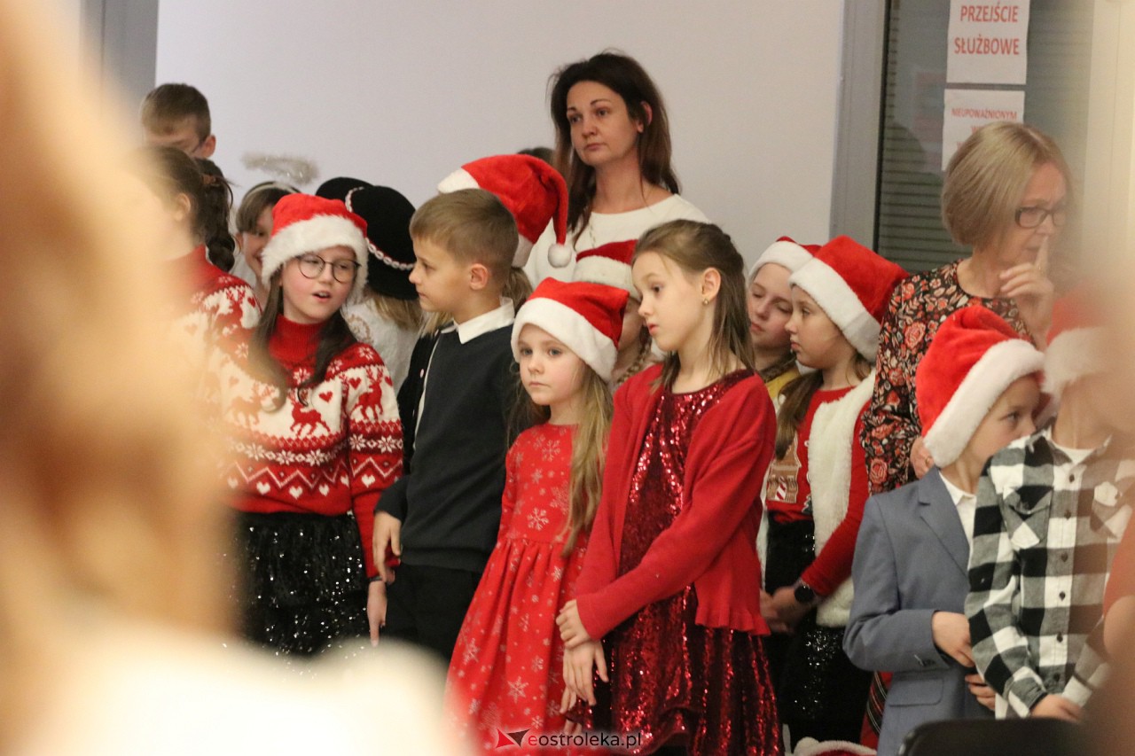 Świąteczne spotkanie TPD [14.12.2023] - zdjęcie #17 - eOstroleka.pl