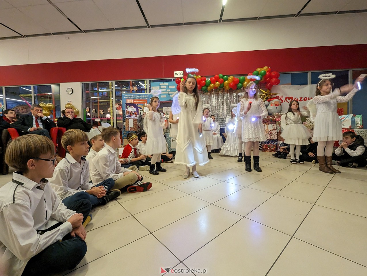Świąteczne spotkanie TPD [14.12.2023] - zdjęcie #107 - eOstroleka.pl