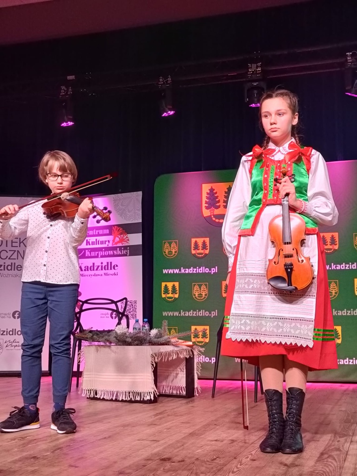 Biblioteczka Kurpiowska świętuje 16 lat. 51 tytułów dla Kurpi i regionu [15.12.2023] - zdjęcie #22 - eOstroleka.pl