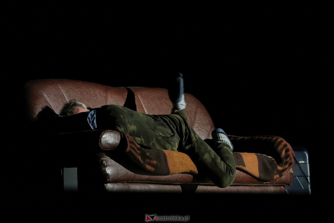 Kiermasz i spektakl dla Zuzi Berezy [16.12.2023] - zdjęcie #8 - eOstroleka.pl