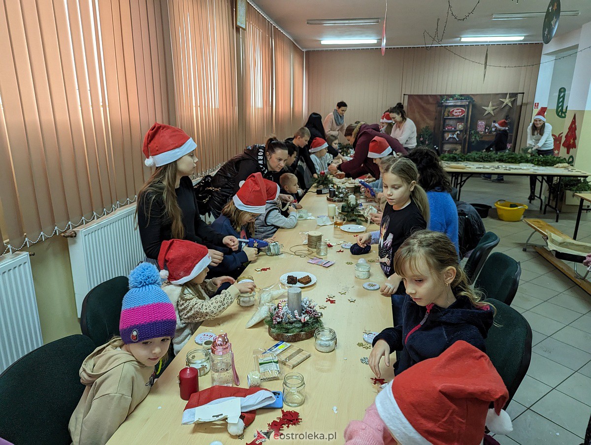 Kurpiowskie Podchody w Mikołajem w Glebie [16.12.2023] - zdjęcie #37 - eOstroleka.pl