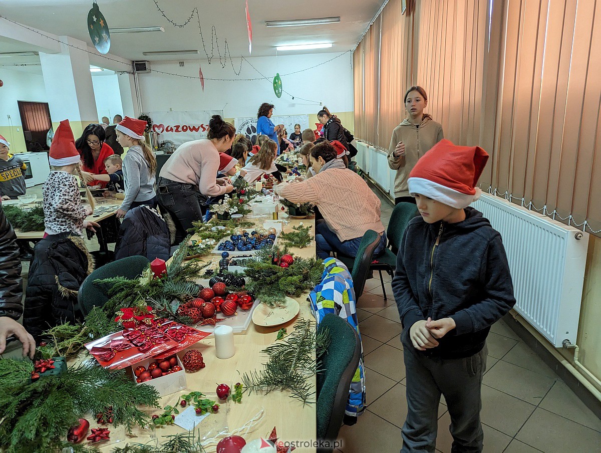 Kurpiowskie Podchody w Mikołajem w Glebie [16.12.2023] - zdjęcie #32 - eOstroleka.pl