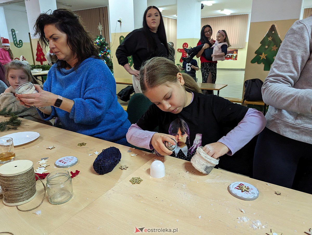 Kurpiowskie Podchody w Mikołajem w Glebie [16.12.2023] - zdjęcie #25 - eOstroleka.pl