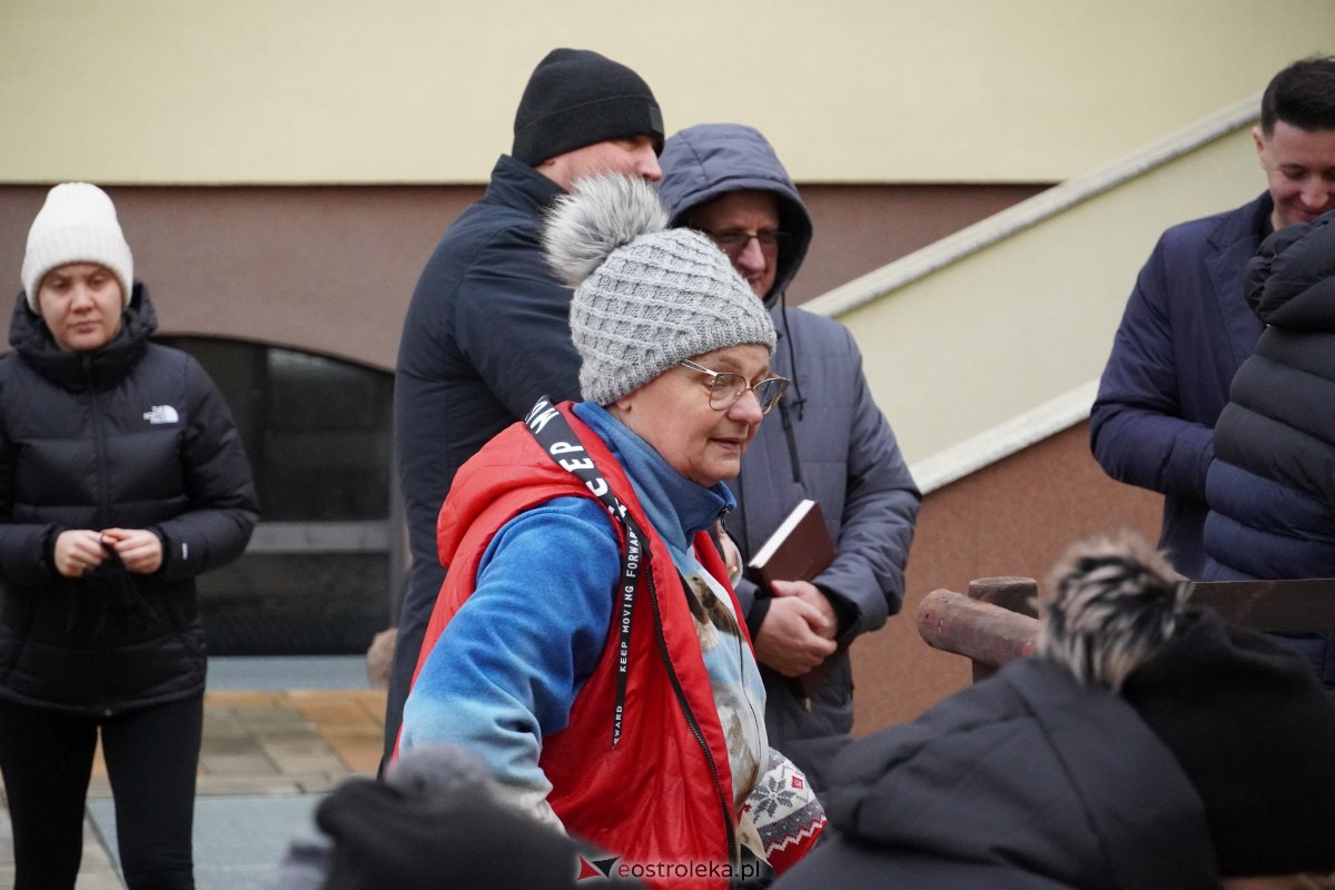 Wigilia SM CENTRUM i parafii św. Franciszka z Asyżu [16.12.2023] - zdjęcie #174 - eOstroleka.pl