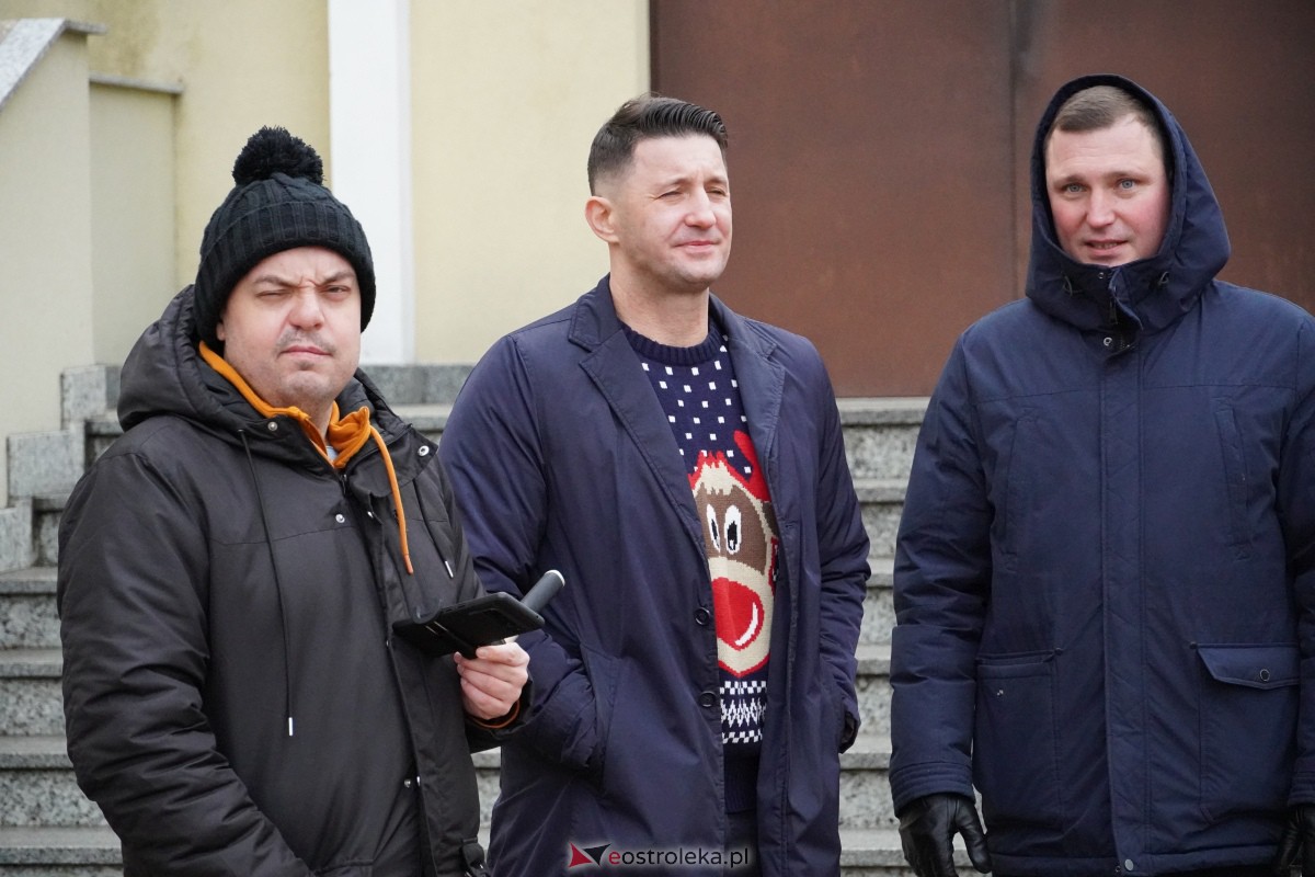 Wigilia SM CENTRUM i parafii św. Franciszka z Asyżu [16.12.2023] - zdjęcie #159 - eOstroleka.pl