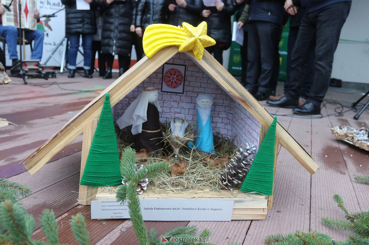 Jarmark Bożonarodzeniowy w Kadzidle [16.12.2023] - zdjęcie #80 - eOstroleka.pl