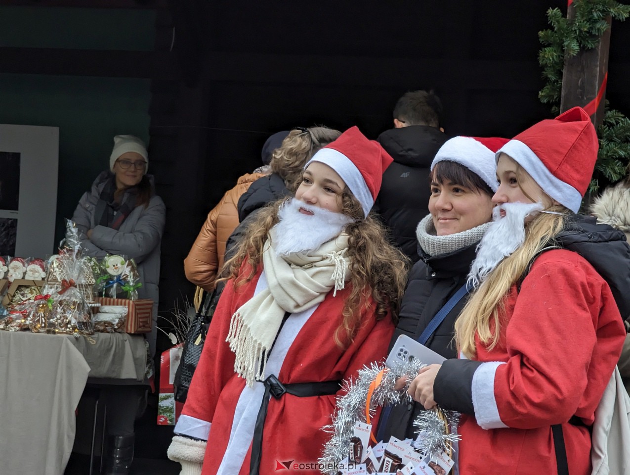 Jarmark Bożonarodzeniowy w Kadzidle [16.12.2023] - zdjęcie #44 - eOstroleka.pl