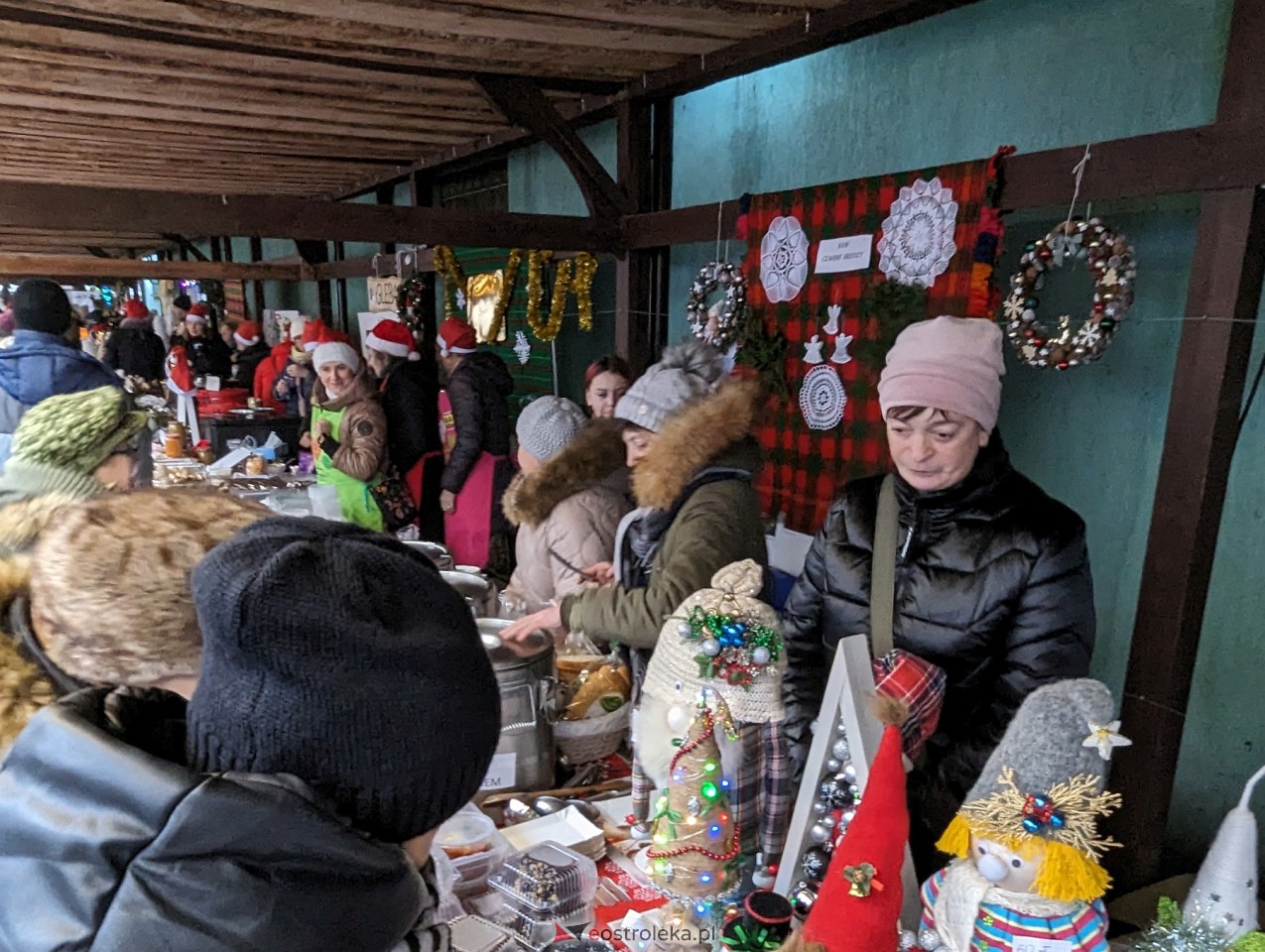 Jarmark Bożonarodzeniowy w Kadzidle [16.12.2023] - zdjęcie #41 - eOstroleka.pl
