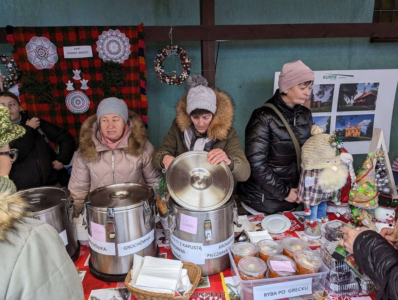 Jarmark Bożonarodzeniowy w Kadzidle [16.12.2023] - zdjęcie #39 - eOstroleka.pl