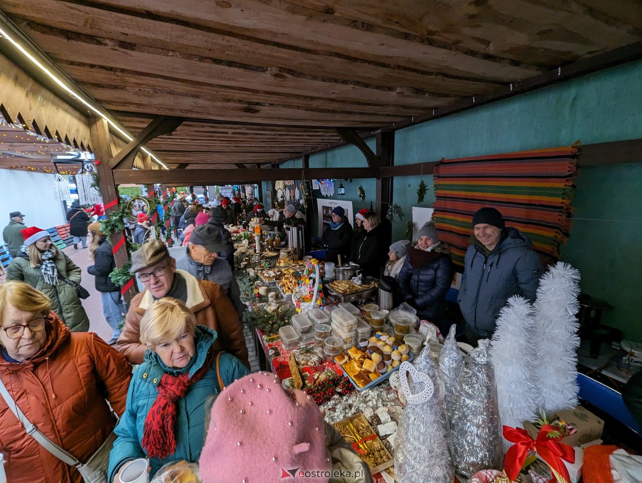 Jarmark Bożonarodzeniowy w Kadzidle [16.12.2023] - zdjęcie #36 - eOstroleka.pl