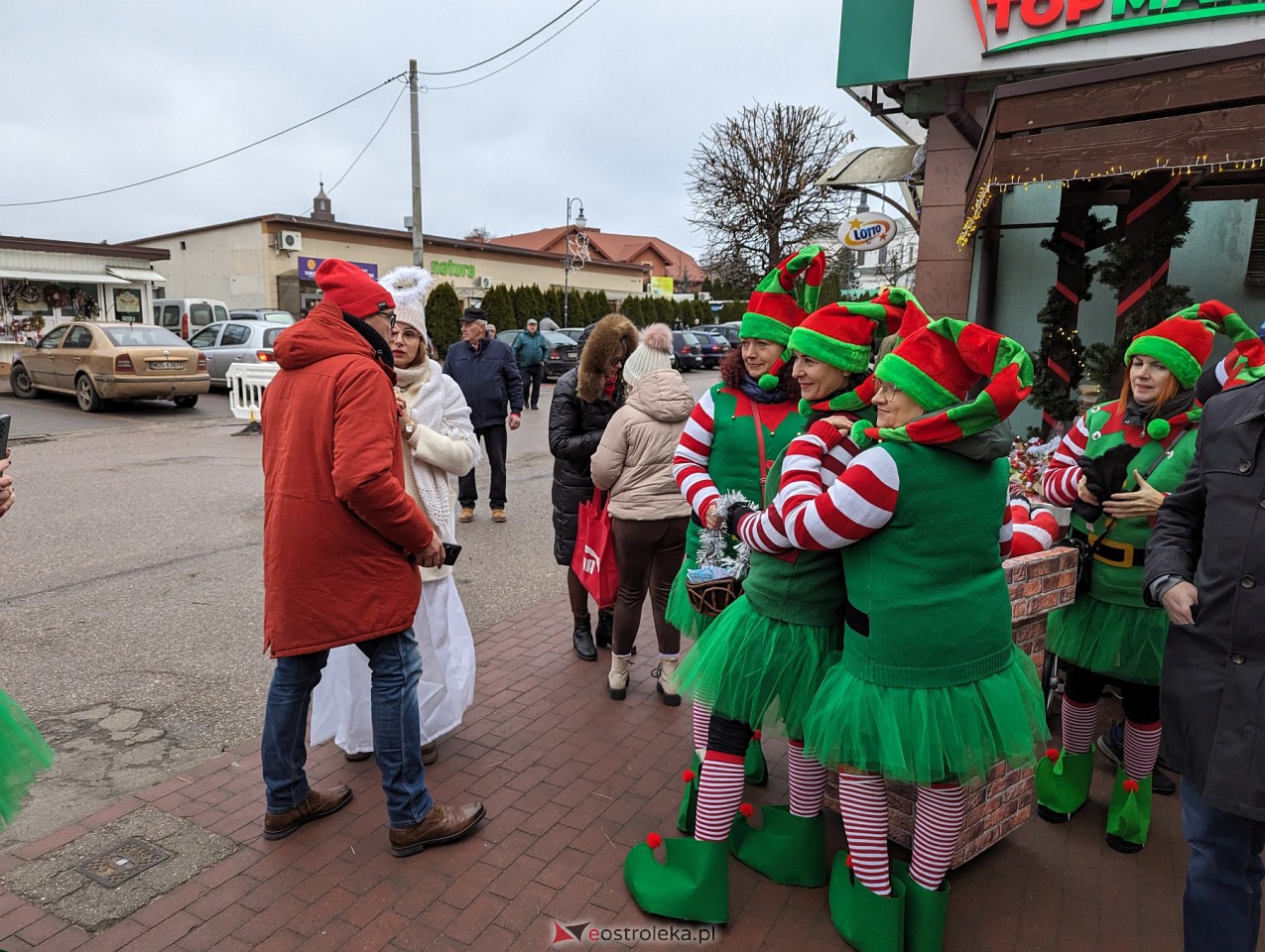 Jarmark Bożonarodzeniowy w Kadzidle [16.12.2023] - zdjęcie #34 - eOstroleka.pl