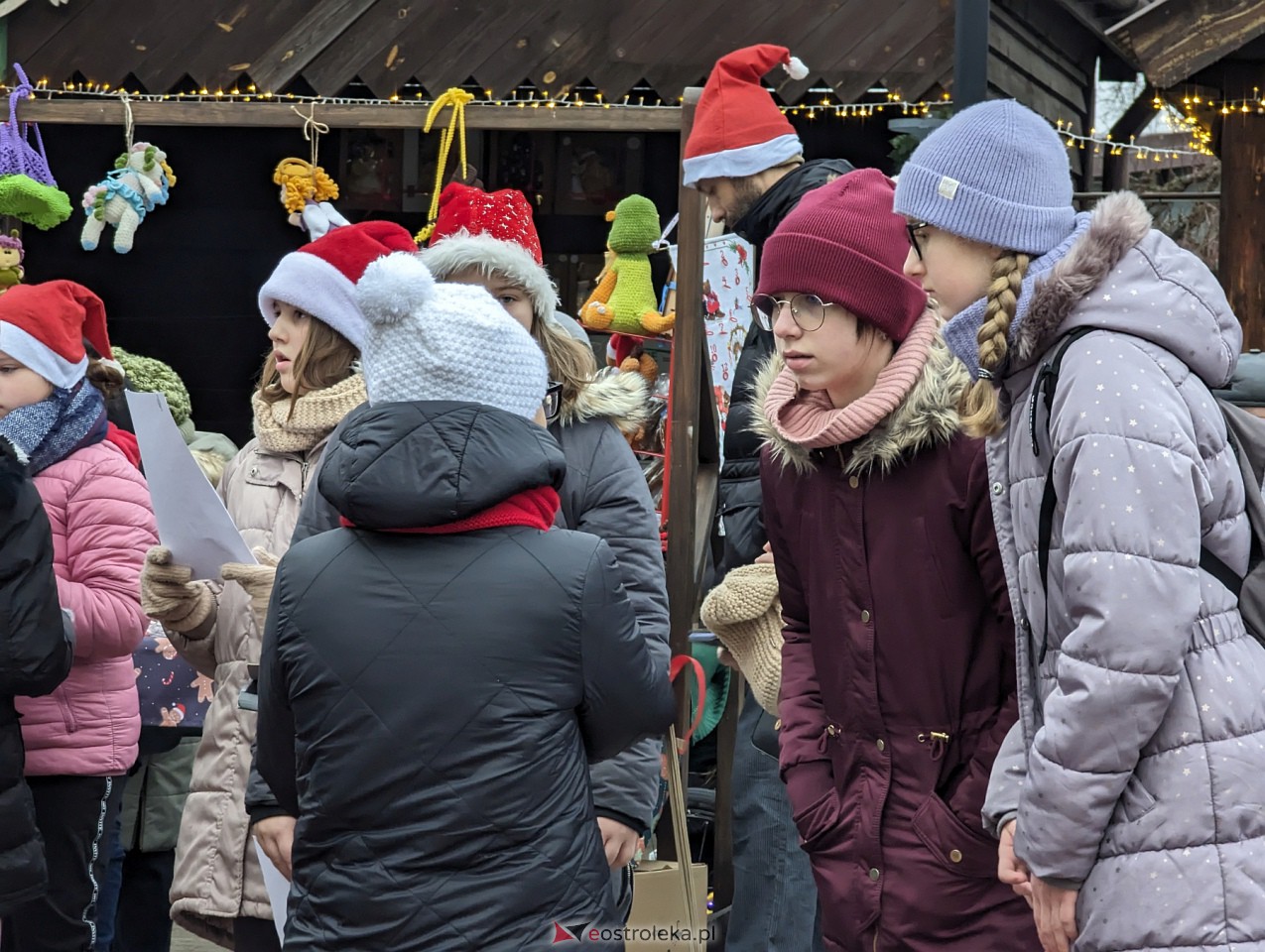 Jarmark Bożonarodzeniowy w Kadzidle [16.12.2023] - zdjęcie #29 - eOstroleka.pl