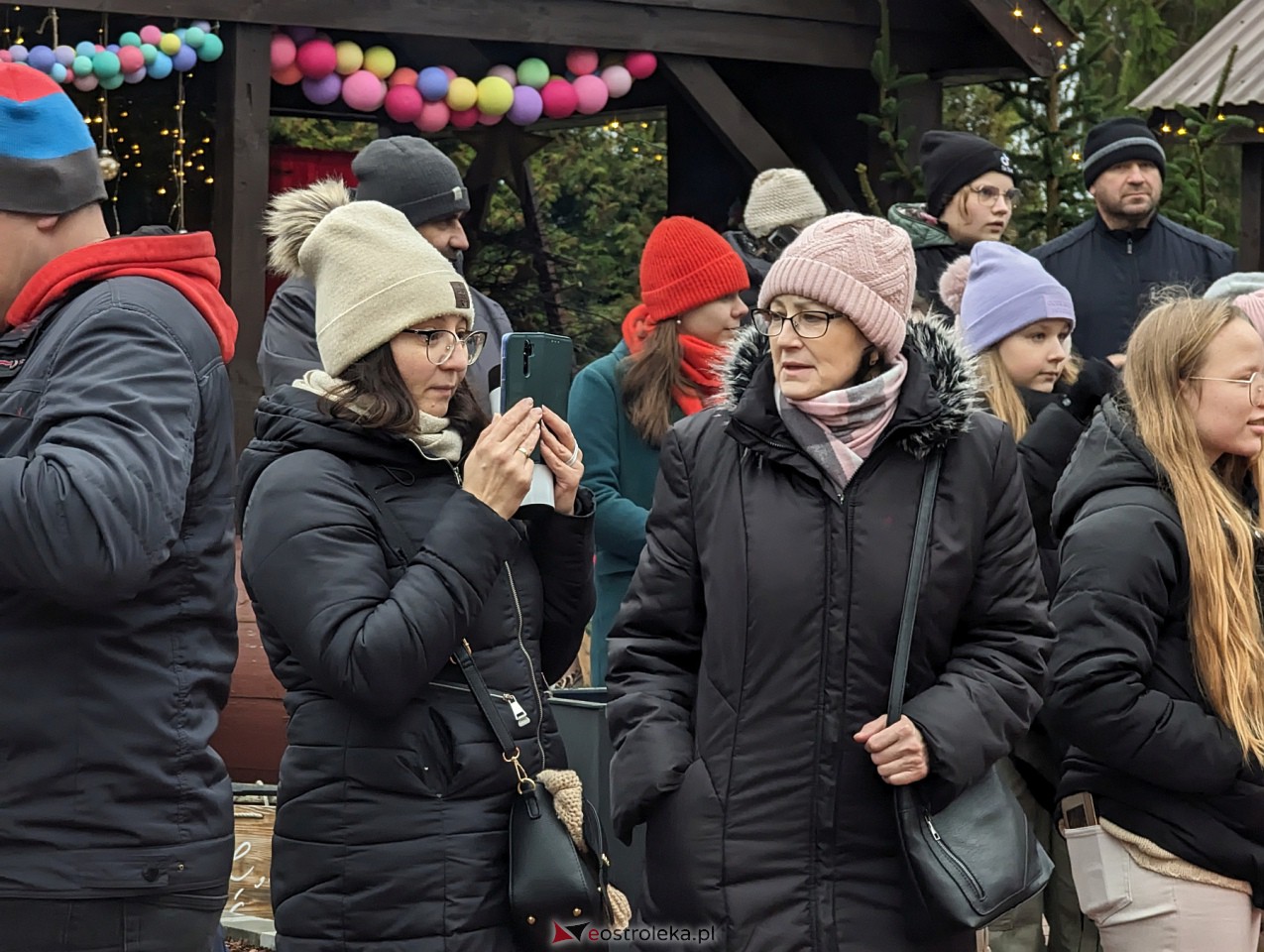Jarmark Bożonarodzeniowy w Kadzidle [16.12.2023] - zdjęcie #18 - eOstroleka.pl