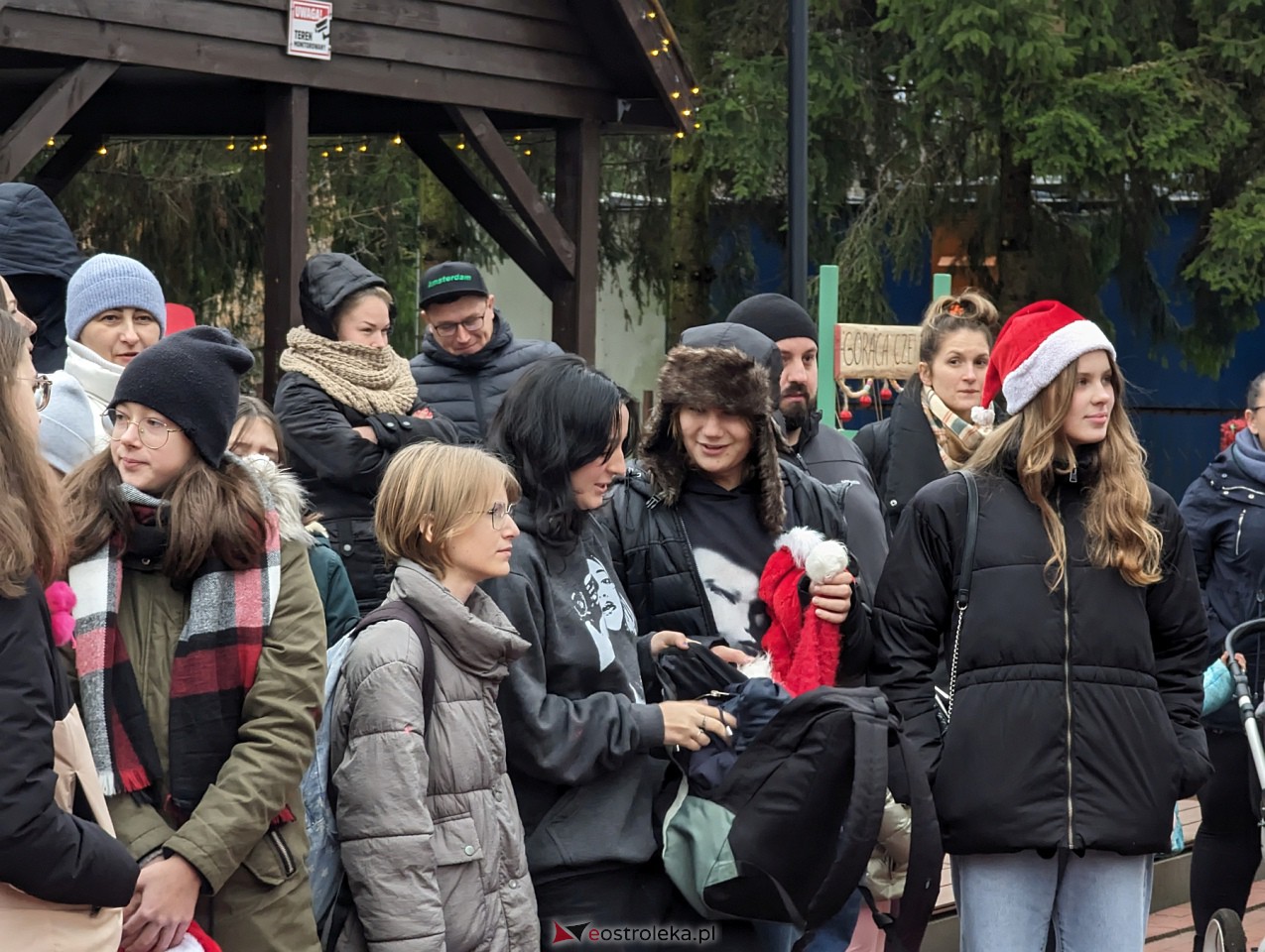 Jarmark Bożonarodzeniowy w Kadzidle [16.12.2023] - zdjęcie #13 - eOstroleka.pl