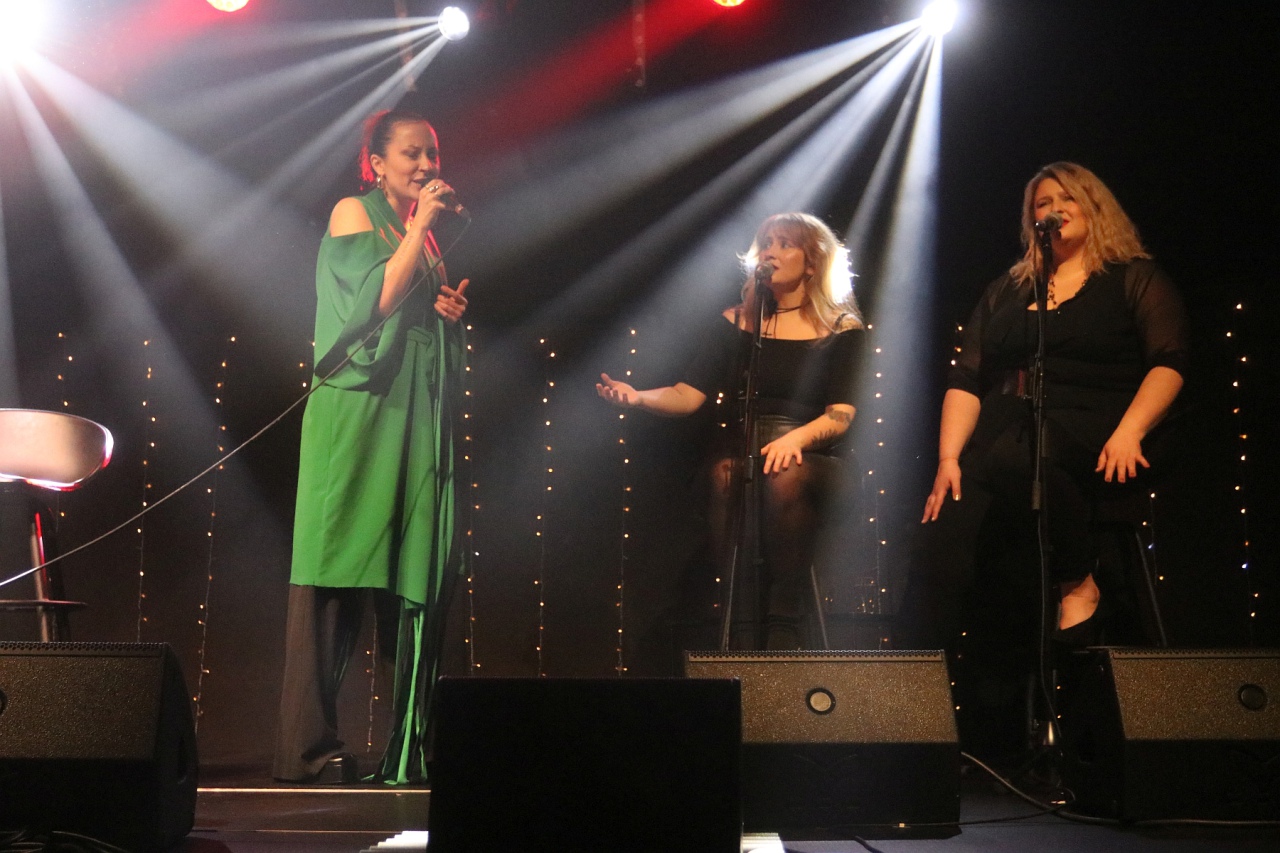 Paulina Przybysz w Multimedialnym Centrum Natura [16.12.2023] - zdjęcie #26 - eOstroleka.pl