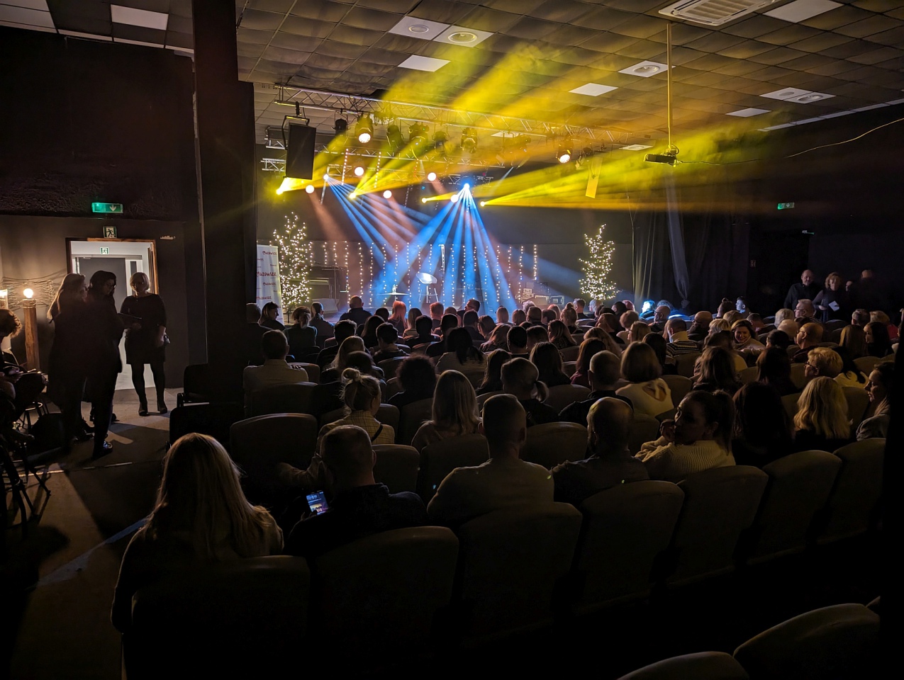 Paulina Przybysz w Multimedialnym Centrum Natura [16.12.2023] - zdjęcie #17 - eOstroleka.pl