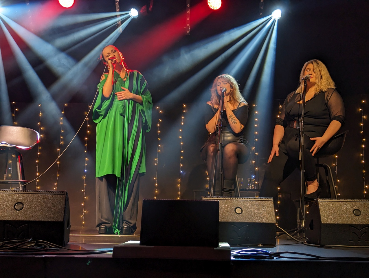 Paulina Przybysz w Multimedialnym Centrum Natura [16.12.2023] - zdjęcie #8 - eOstroleka.pl