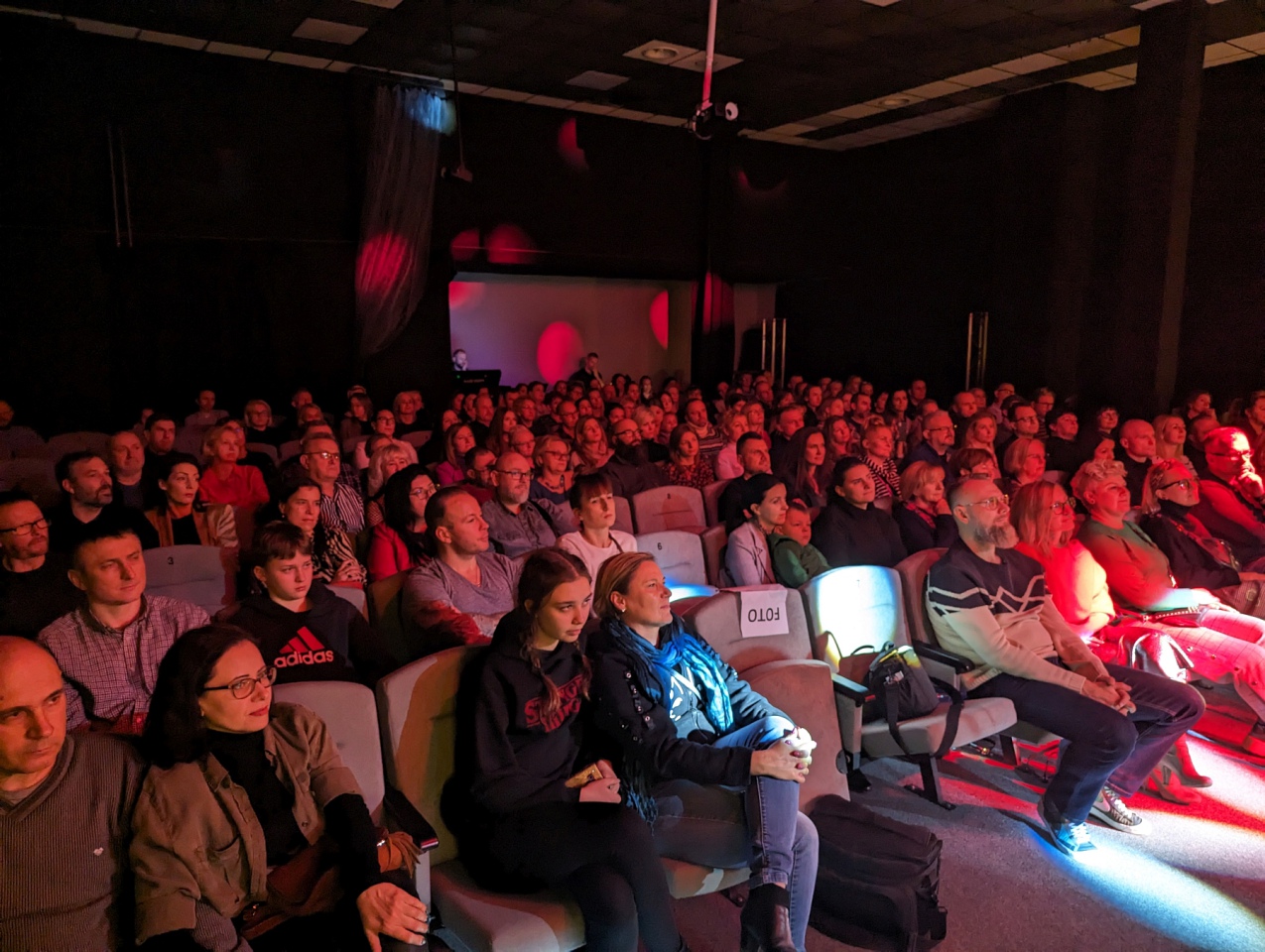 Paulina Przybysz w Multimedialnym Centrum Natura [16.12.2023] - zdjęcie #4 - eOstroleka.pl