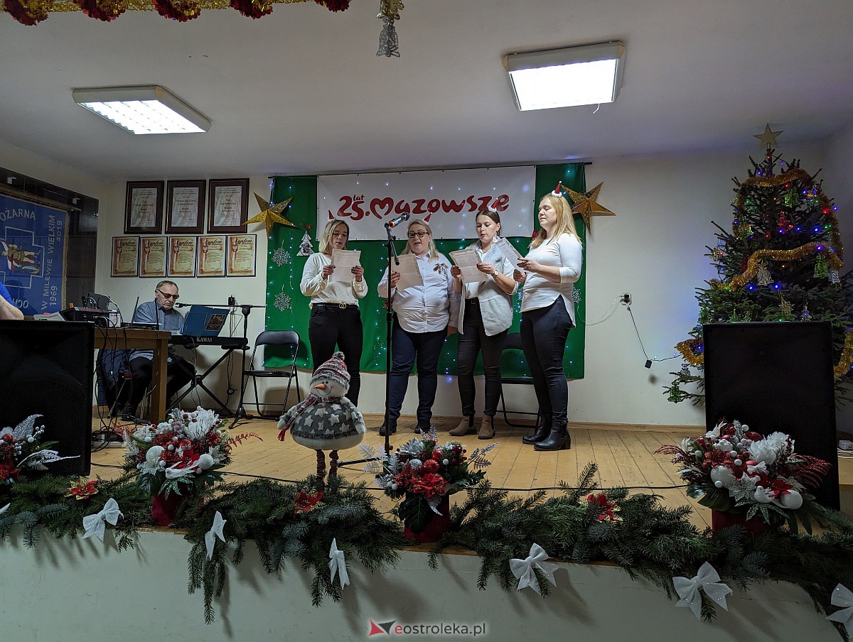 Przegląd Kolęd i pastorałek w Milewie Wielkim [16.12.2023] - zdjęcie #23 - eOstroleka.pl
