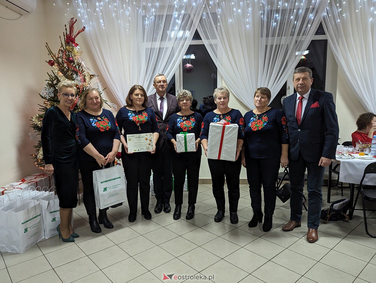 Przegląd Kolęd i pastorałek w Milewie Wielkim [16.12.2023] - zdjęcie #13 - eOstroleka.pl