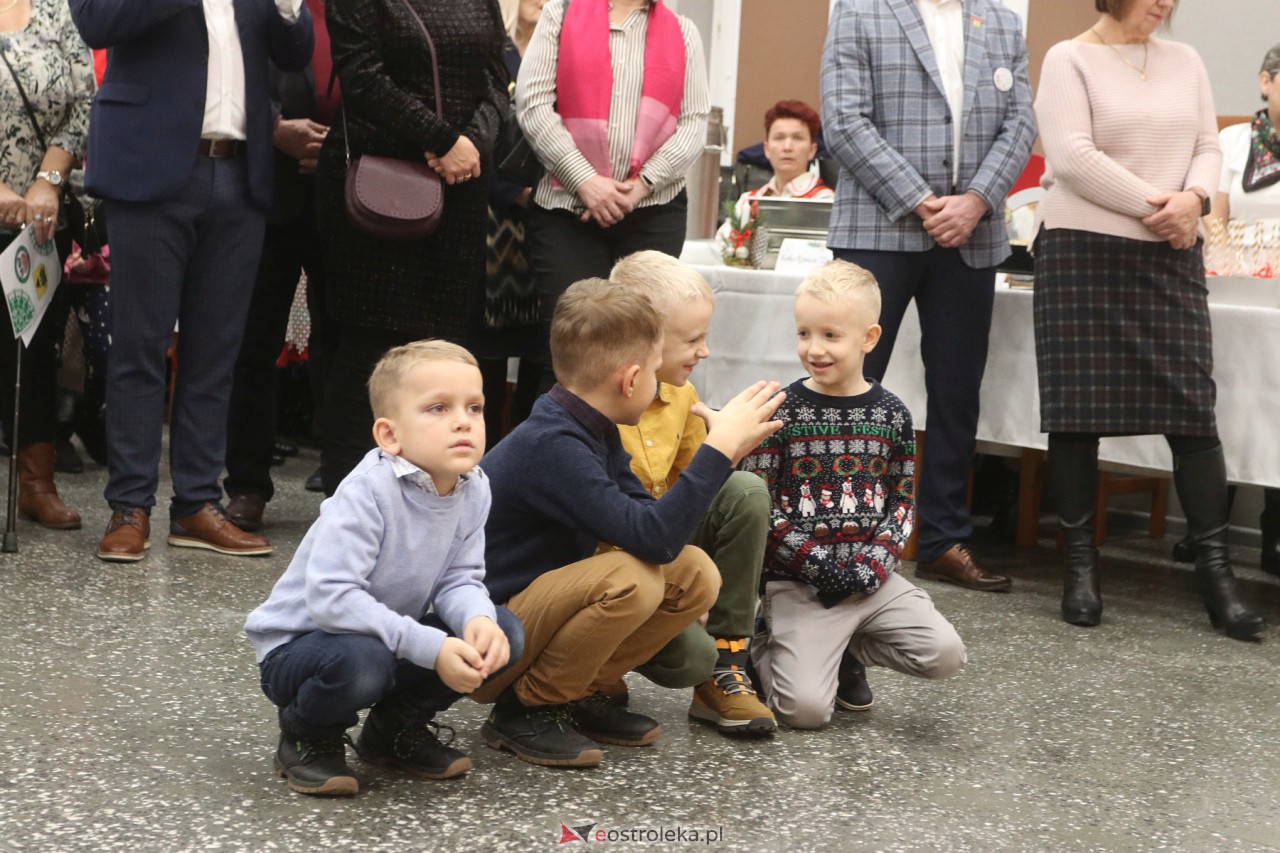 Spotkanie świąteczne w Lelisie [17.12.2023] - zdjęcie #161 - eOstroleka.pl