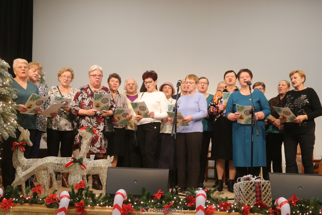 Spotkanie świąteczne w Lelisie [17.12.2023] - zdjęcie #122 - eOstroleka.pl