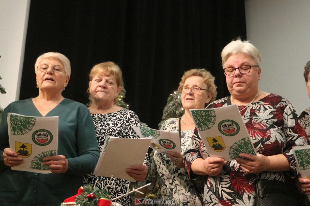 Spotkanie świąteczne w Lelisie [17.12.2023] - zdjęcie #145 - eOstroleka.pl