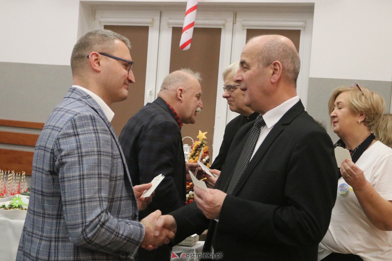 Spotkanie świąteczne w Lelisie [17.12.2023] - zdjęcie #105 - eOstroleka.pl
