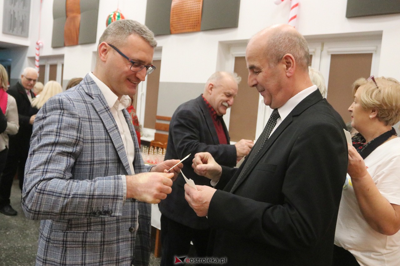 Spotkanie świąteczne w Lelisie [17.12.2023] - zdjęcie #132 - eOstroleka.pl