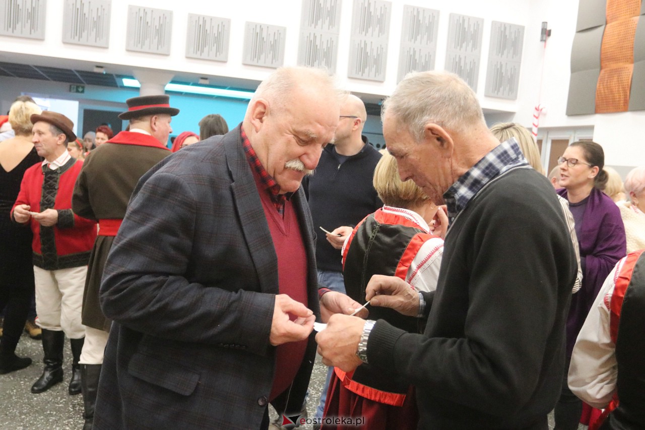 Spotkanie świąteczne w Lelisie [17.12.2023] - zdjęcie #86 - eOstroleka.pl