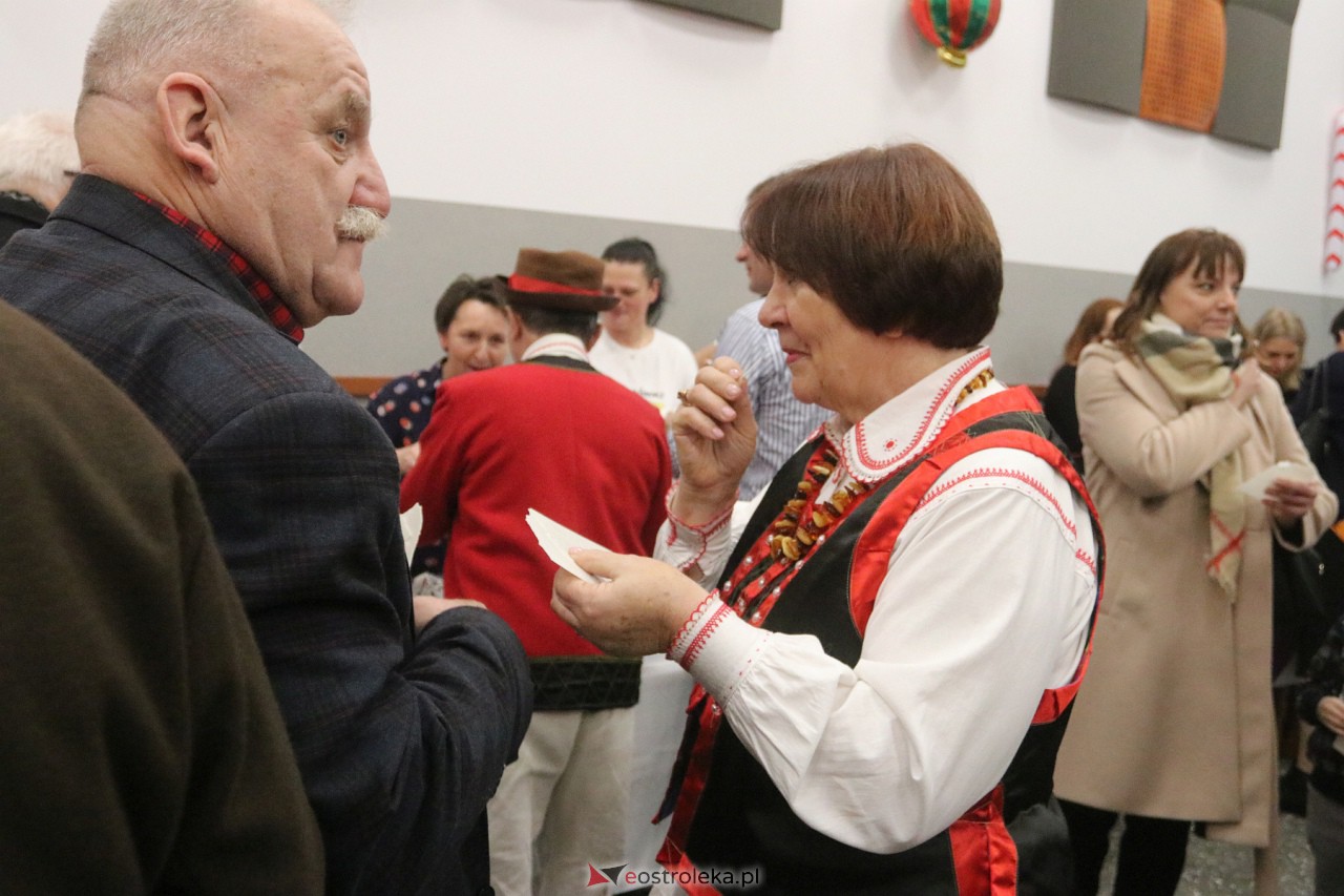 Spotkanie świąteczne w Lelisie [17.12.2023] - zdjęcie #82 - eOstroleka.pl