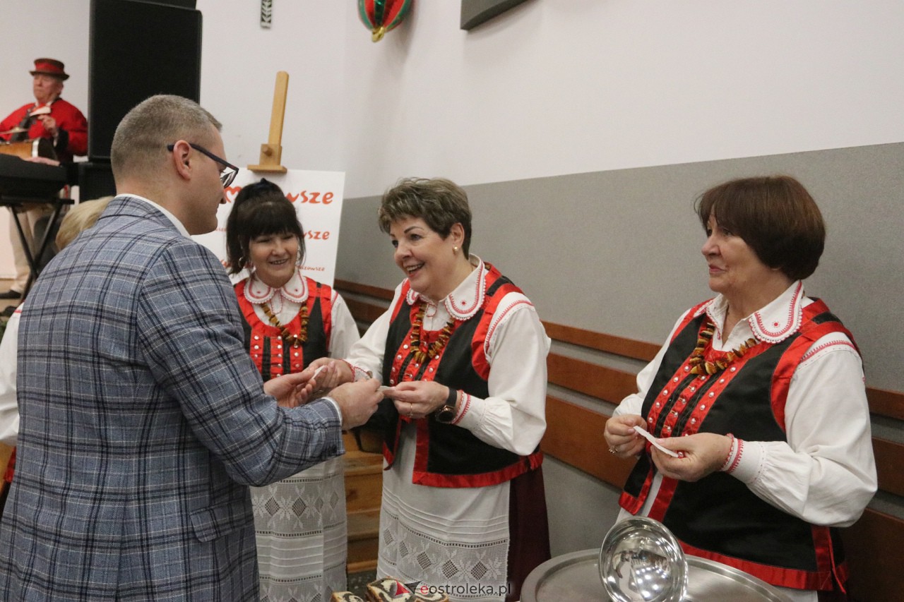 Spotkanie świąteczne w Lelisie [17.12.2023] - zdjęcie #61 - eOstroleka.pl