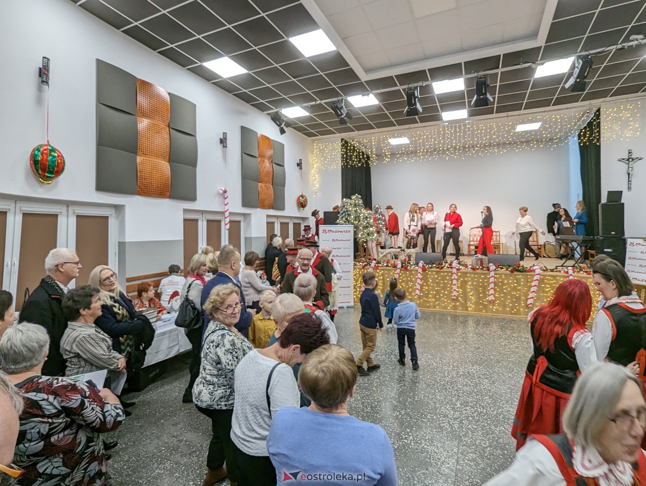Spotkanie świąteczne w Lelisie [17.12.2023] - zdjęcie #32 - eOstroleka.pl