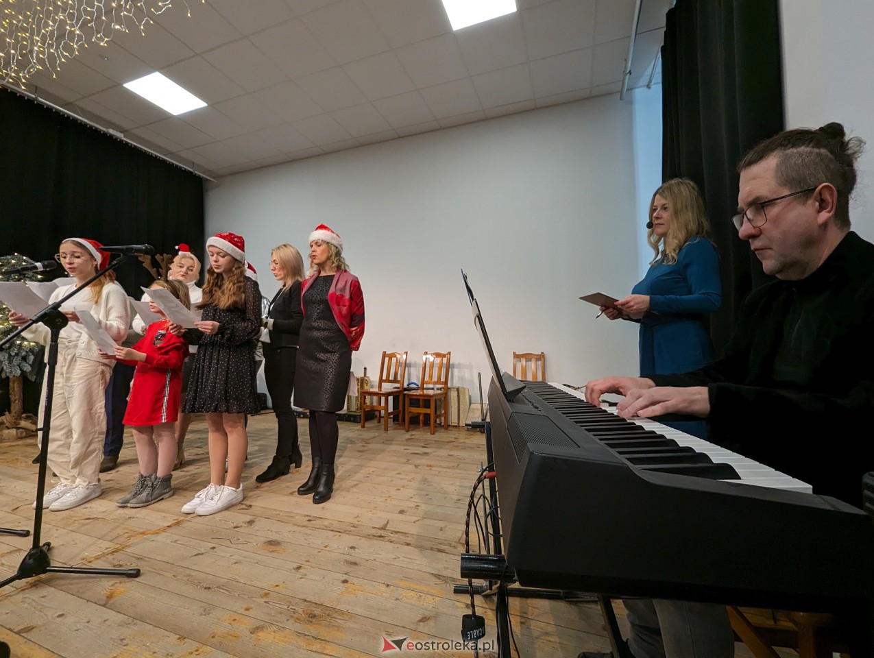 Spotkanie świąteczne w Lelisie [17.12.2023] - zdjęcie #13 - eOstroleka.pl
