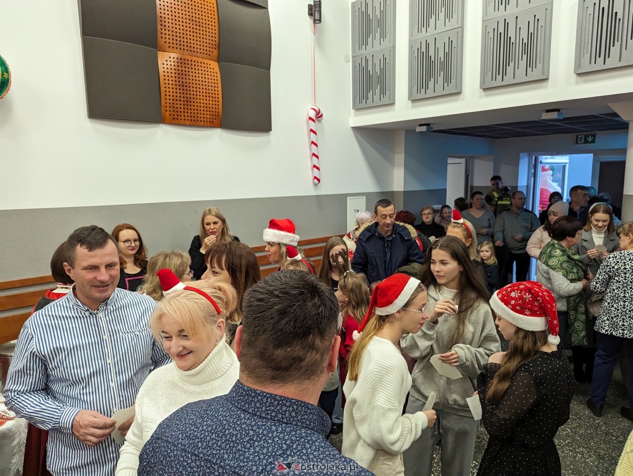 Spotkanie świąteczne w Lelisie [17.12.2023] - zdjęcie #8 - eOstroleka.pl
