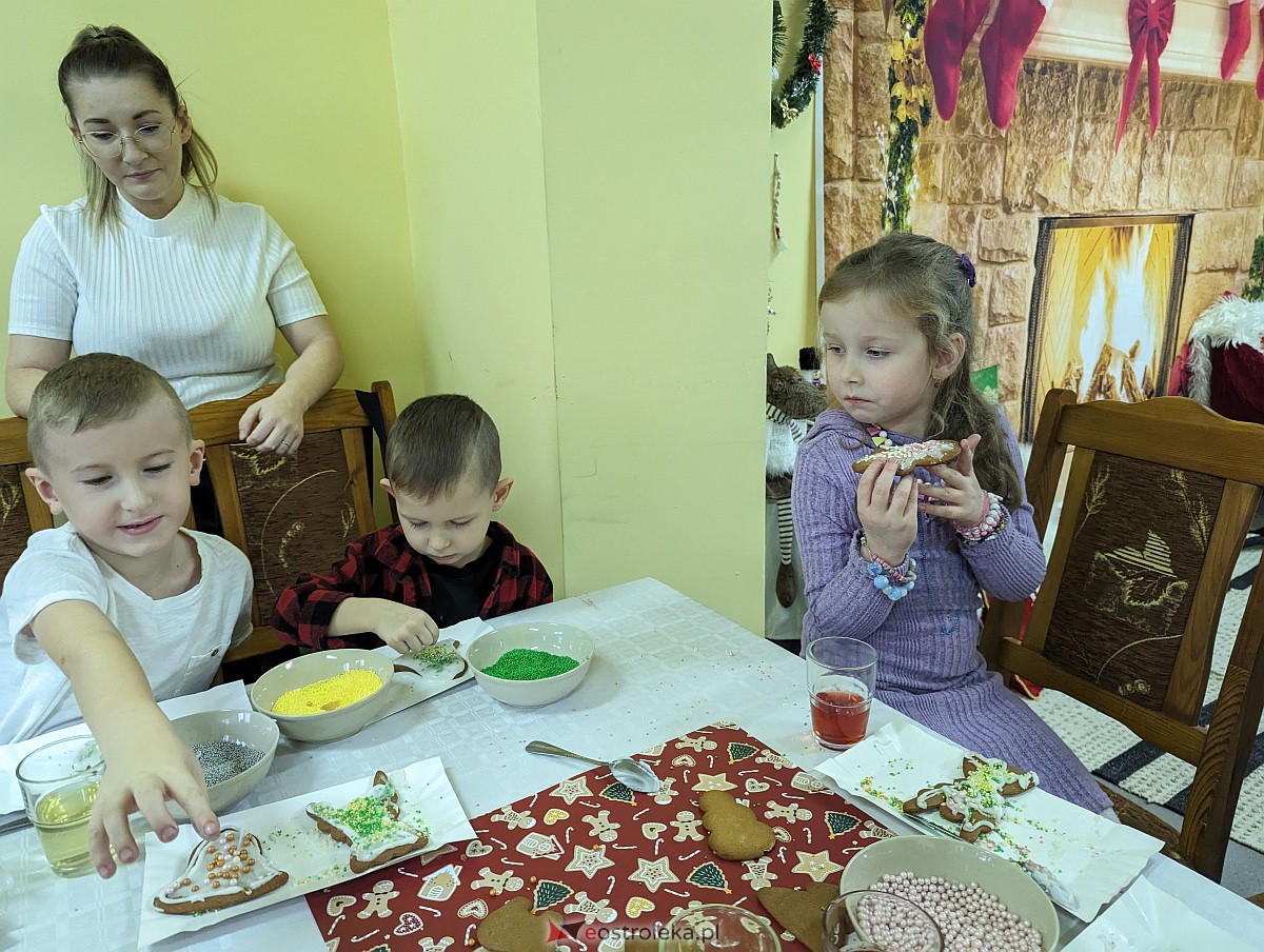 Mikołajki z KGW Pierożanki [17.12.2023] - zdjęcie #61 - eOstroleka.pl