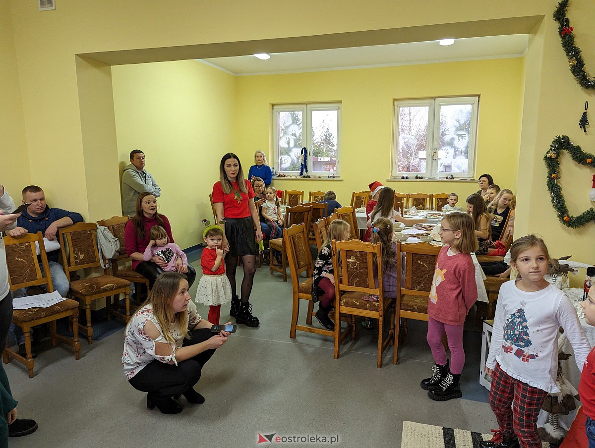 Mikołajki z KGW Pierożanki [17.12.2023] - zdjęcie #53 - eOstroleka.pl