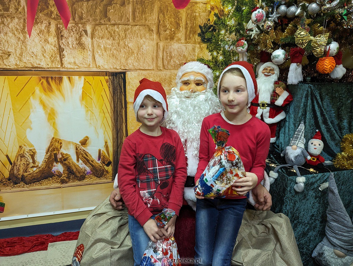 Mikołajki z KGW Pierożanki [17.12.2023] - zdjęcie #27 - eOstroleka.pl