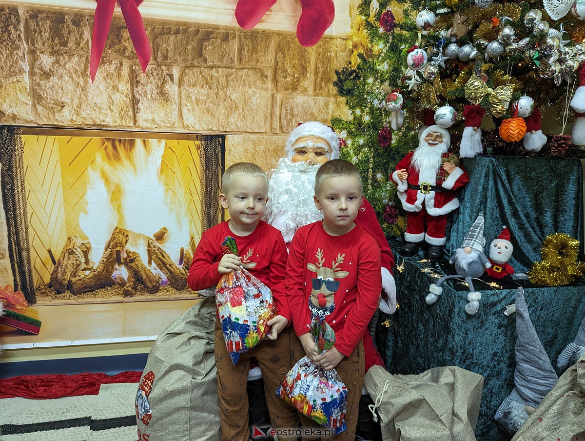 Mikołajki z KGW Pierożanki [17.12.2023] - zdjęcie #22 - eOstroleka.pl