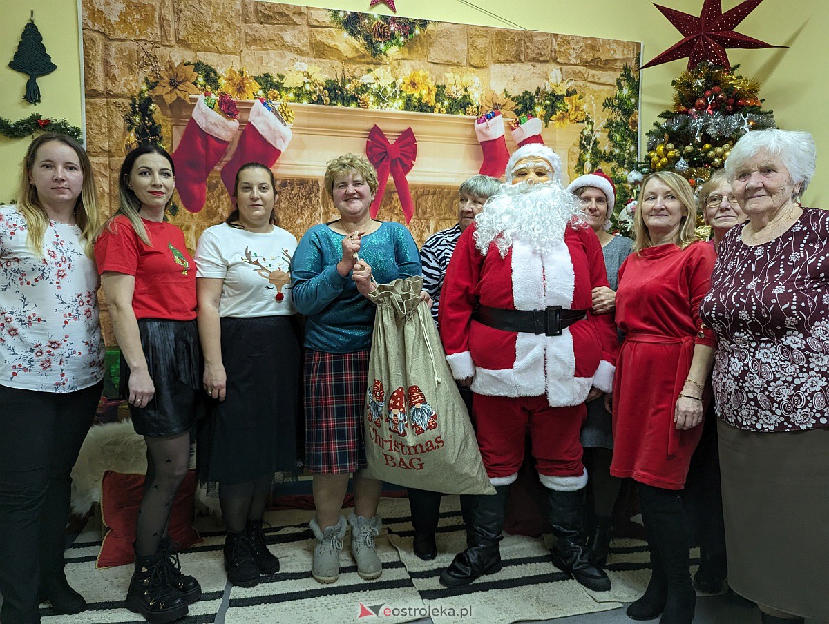 Mikołajki z KGW Pierożanki [17.12.2023] - zdjęcie #3 - eOstroleka.pl